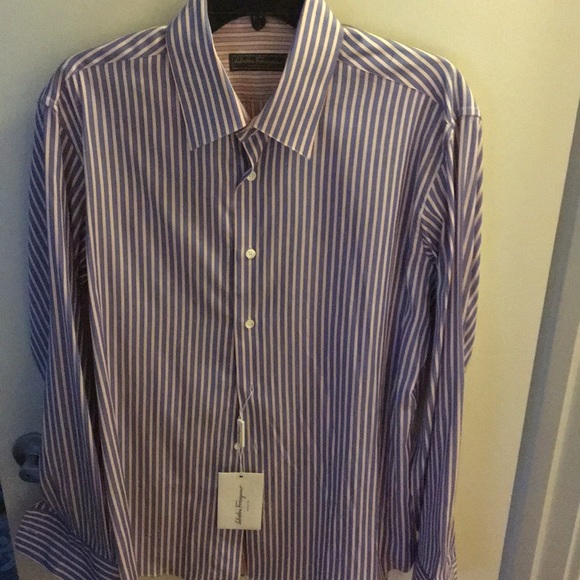 Salvatorre Ferragamo - Picture 1 of 5